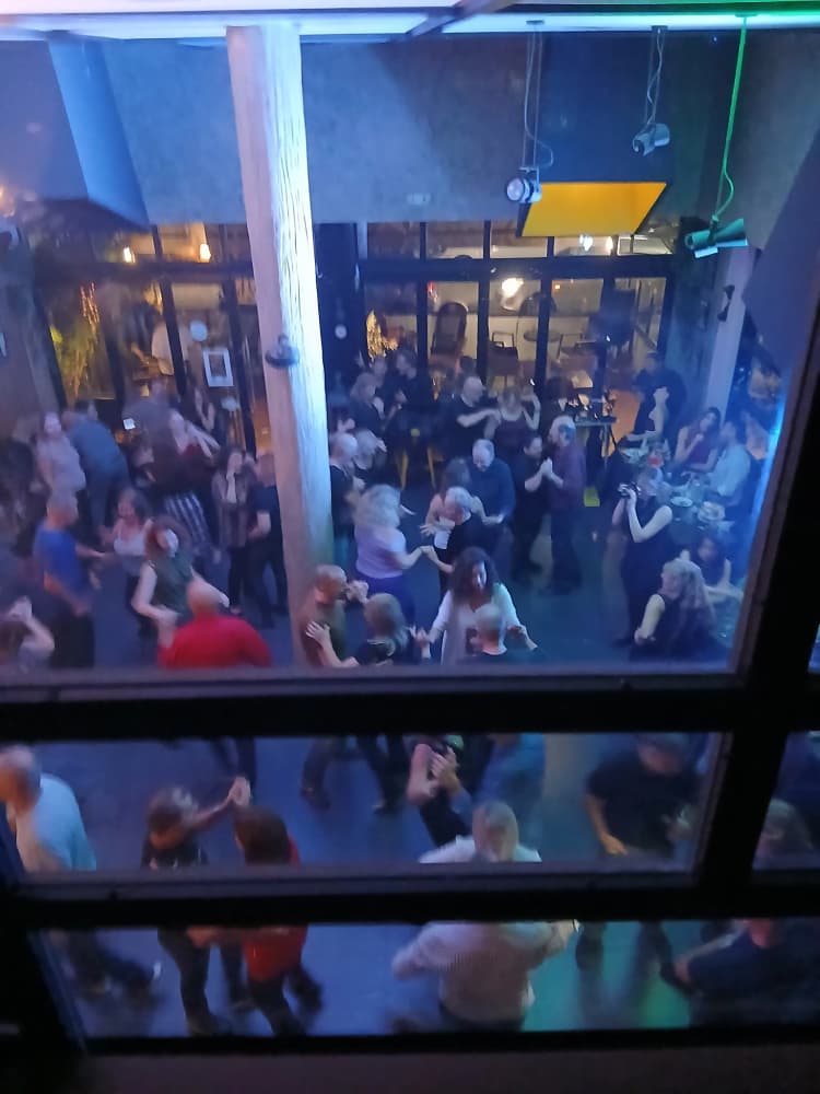 Cafe – Restaurant – Pizza στα Βριλήσσια